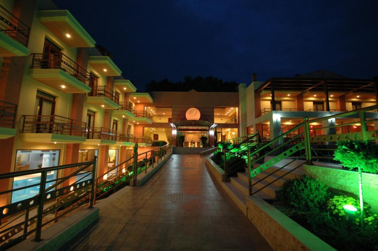 4 Epoxes Hotel Spa Loutraki (Pella) Exterior foto