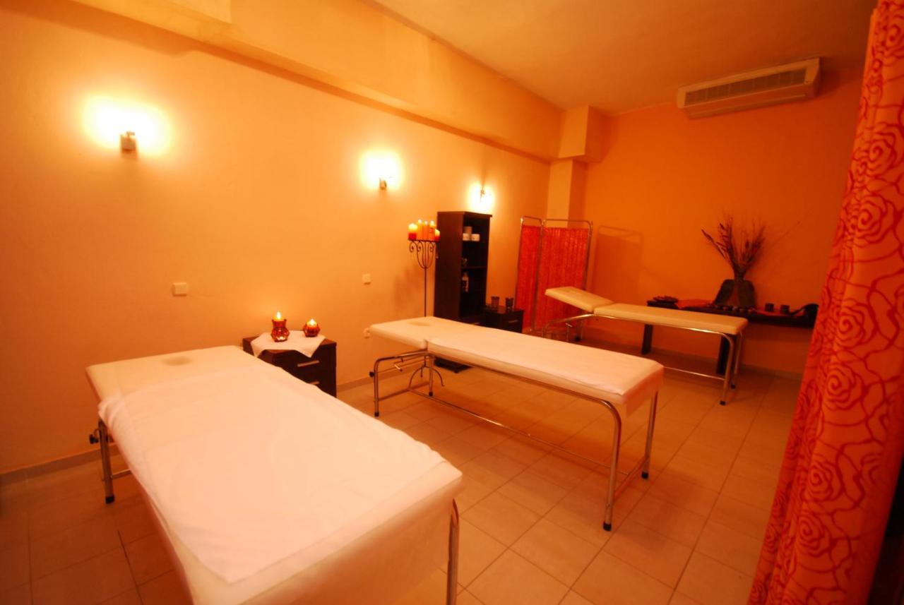 4 Epoxes Hotel Spa Loutraki (Pella) Exterior foto