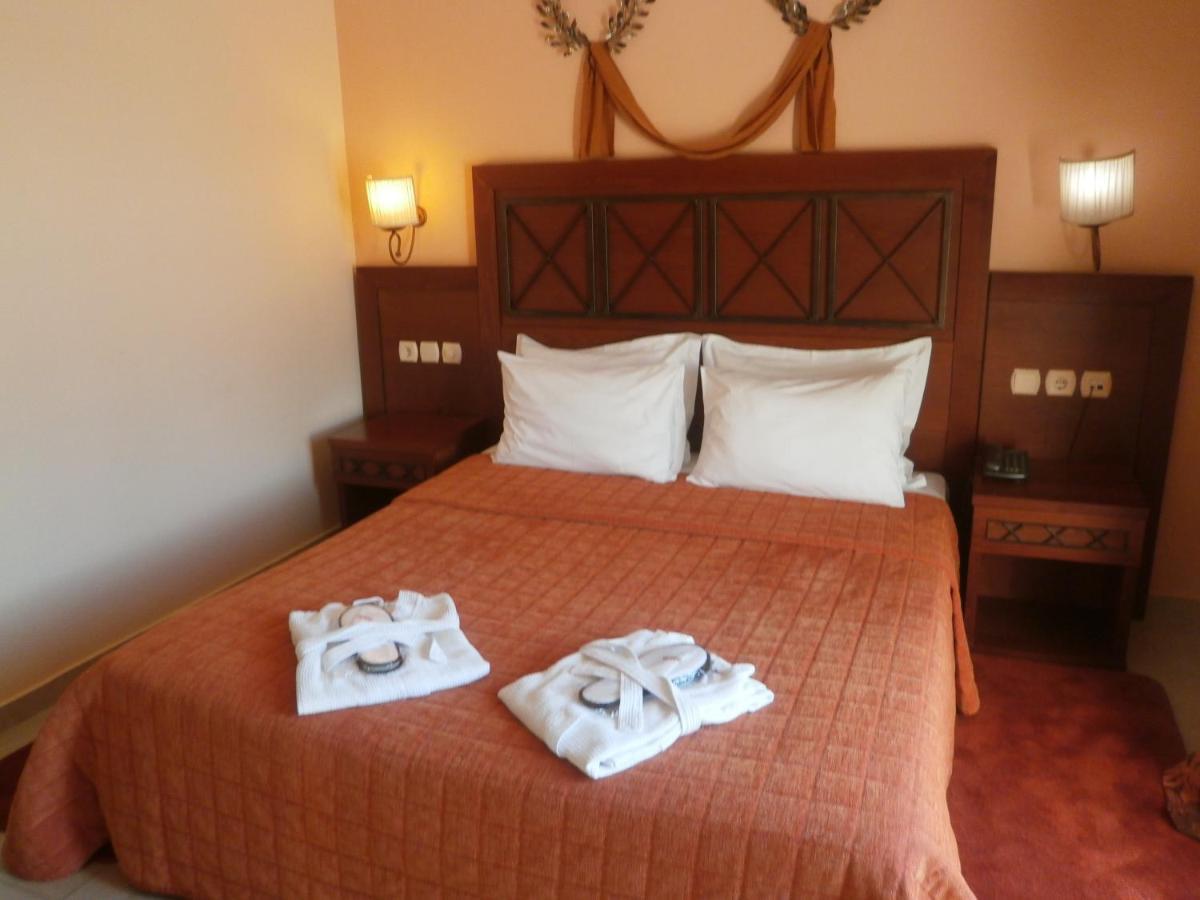 4 Epoxes Hotel Spa Loutraki (Pella) Quarto foto