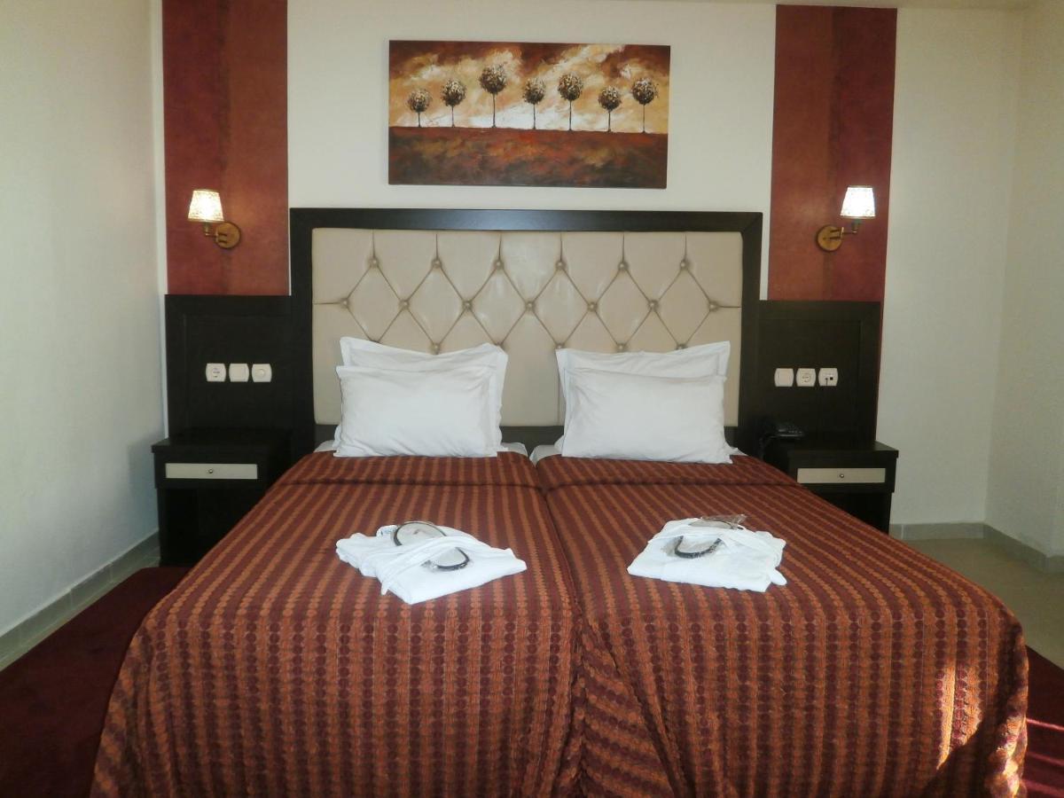 4 Epoxes Hotel Spa Loutraki (Pella) Quarto foto