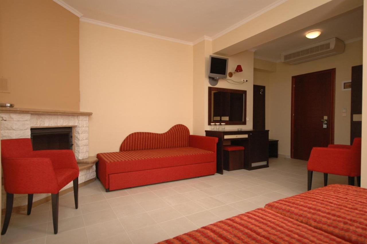 4 Epoxes Hotel Spa Loutraki (Pella) Quarto foto