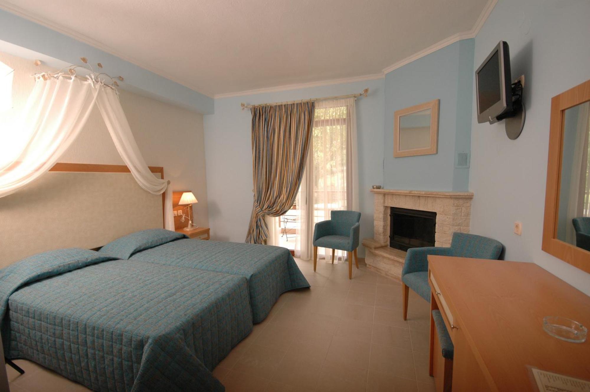 4 Epoxes Hotel Spa Loutraki (Pella) Quarto foto